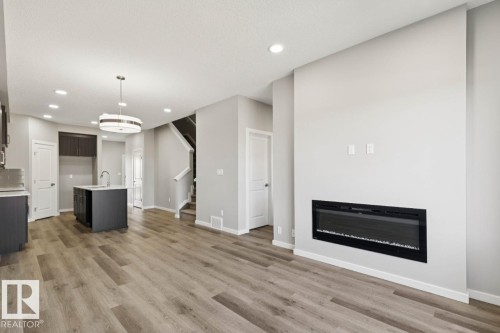 309 Edgemont Drive, Edmonton, AB - Indoor Photo Showing Other Room