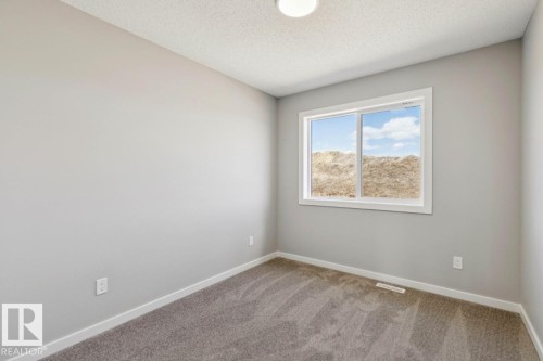 309 Edgemont Drive, Edmonton, AB - Indoor Photo Showing Other Room