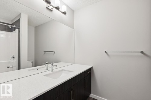 309 Edgemont Drive, Edmonton, AB - Indoor Photo Showing Bathroom