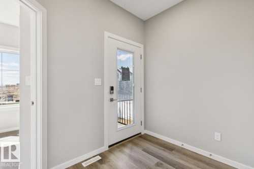 309 Edgemont Drive, Edmonton, AB - Indoor Photo Showing Other Room