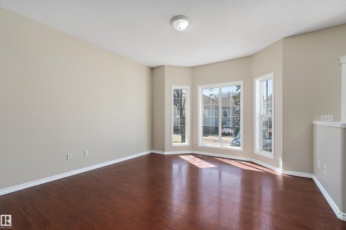 4 1780 Glastonbury Boulevard, Edmonton, AB - Indoor Photo Showing Other Room