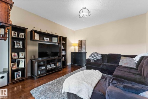 2 Vale Terrace, Fort Saskatchewan, AB - Indoor Photo Showing Living Room