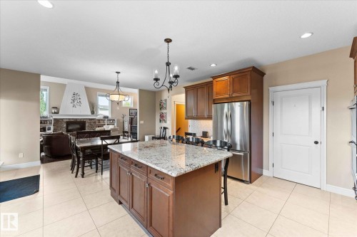 2 Vale Terrace, Fort Saskatchewan, AB - Indoor Photo Showing Kitchen