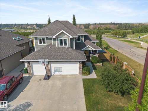 2 Vale Terrace, Fort Saskatchewan, AB - Outdoor