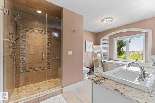 2 Vale Terrace, Fort Saskatchewan, AB - Indoor Photo Showing Bathroom