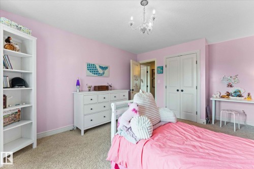 2 Vale Terrace, Fort Saskatchewan, AB - Indoor Photo Showing Bedroom