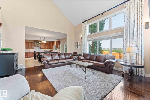 2 Vale Terrace, Fort Saskatchewan, AB - Indoor Photo Showing Living Room