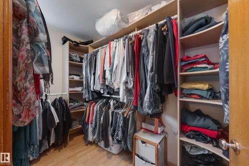 9503 77 Street, Edmonton, AB - Indoor With Storage