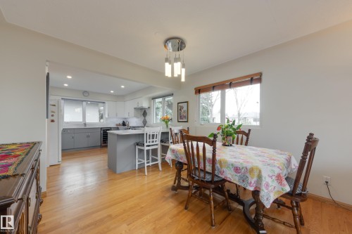 9503 77 Street, Edmonton, AB - Indoor Photo Showing Dining Room