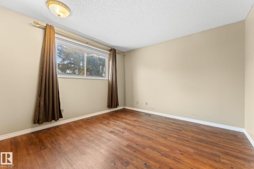 3422 138A Avenue Nw, Edmonton, AB - Indoor Photo Showing Other Room