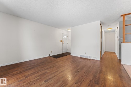 3422 138A Avenue Nw, Edmonton, AB - Indoor Photo Showing Other Room