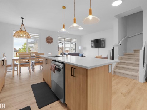16252 19 Avenue, Edmonton, AB - Indoor