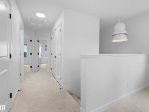 16252 19 Avenue, Edmonton, AB - Indoor Photo Showing Other Room