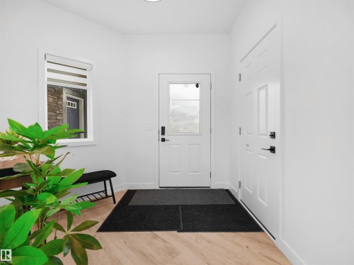 16252 19 Avenue, Edmonton, AB - Indoor Photo Showing Other Room