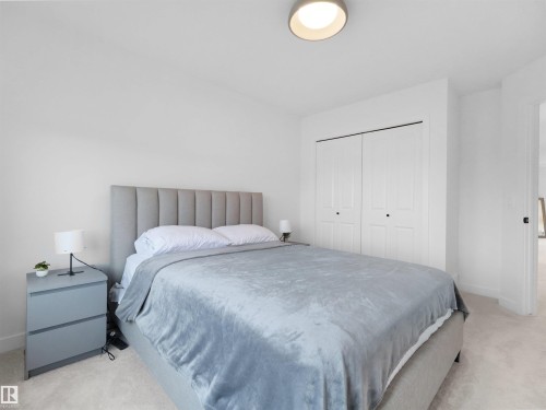 16252 19 Avenue, Edmonton, AB - Indoor Photo Showing Bedroom