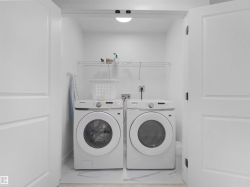 16252 19 Avenue, Edmonton, AB - Indoor Photo Showing Laundry Room