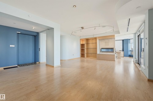 901 10035 Saskatchewan Drive, Edmonton, AB - Indoor Photo Showing Other Room