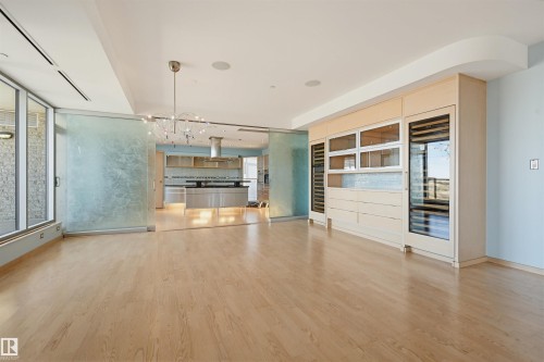 901 10035 Saskatchewan Drive, Edmonton, AB - Indoor With Fireplace