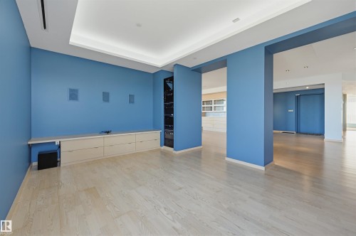 901 10035 Saskatchewan Drive, Edmonton, AB - Indoor Photo Showing Other Room