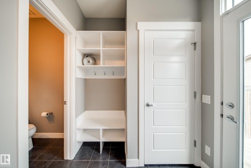 3112 Paisley Road, Edmonton, AB - Indoor Photo Showing Other Room