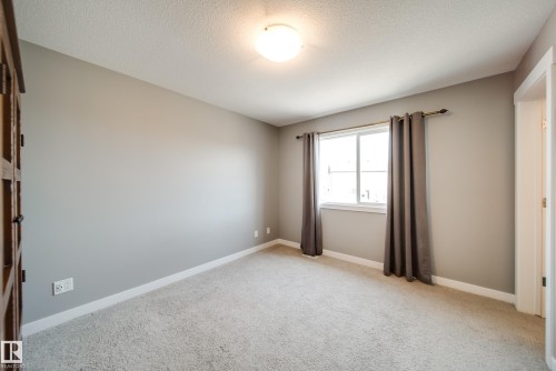 3112 Paisley Road, Edmonton, AB - Indoor Photo Showing Other Room