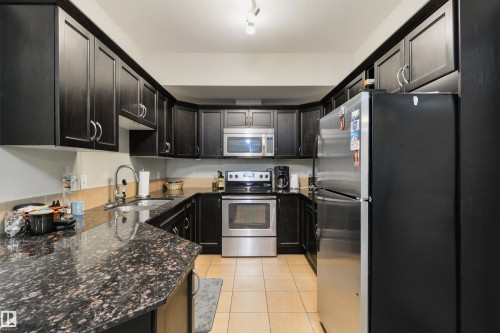5 840 156 Street, Edmonton, AB - Indoor Photo Showing Kitchen With Stainless Steel Kitchen With Upgraded Kitchen