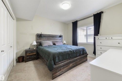 5 840 156 Street, Edmonton, AB - Indoor Photo Showing Bedroom