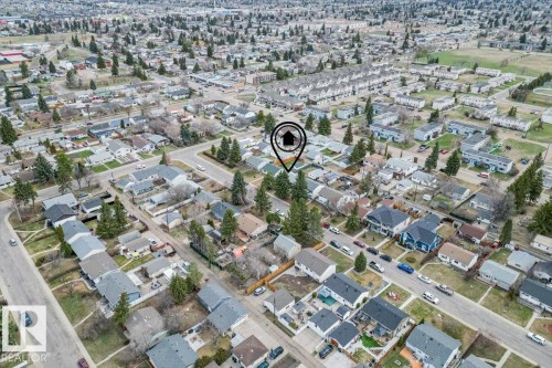 Image quality insufficient for description - 13107 133 Street, Edmonton, AB - 