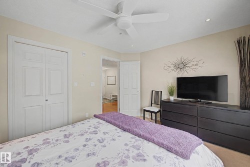210 2204 44 Avenue, Edmonton, AB - Indoor Photo Showing Bedroom