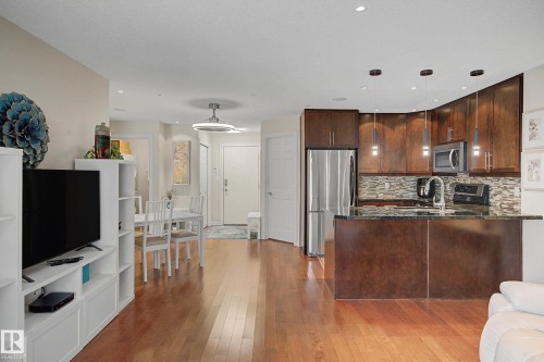 210 2204 44 Avenue, Edmonton, AB - Indoor Photo Showing Kitchen With Stainless Steel Kitchen