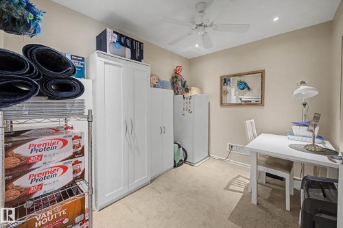 210 2204 44 Avenue, Edmonton, AB - Indoor