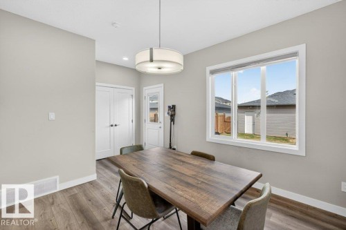 5052 Chappelle Road, Edmonton, AB - Indoor Photo Showing Dining Room