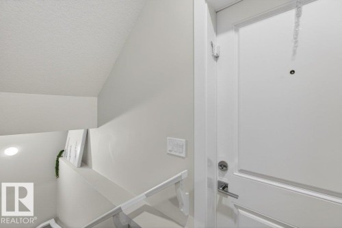 5052 Chappelle Road, Edmonton, AB - Indoor Photo Showing Other Room