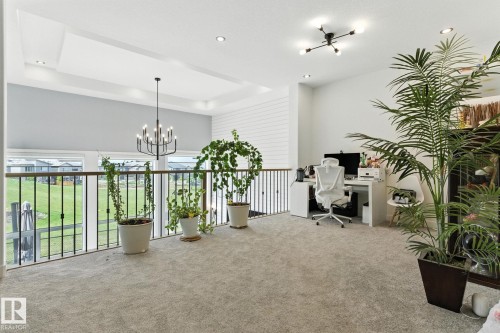 1048 Goldfinch Way, Edmonton, AB - Indoor Photo Showing Other Room