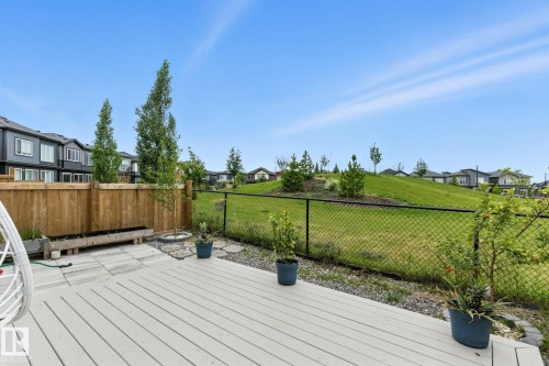 1048 Goldfinch Way, Edmonton, AB - Outdoor With Deck Patio Veranda