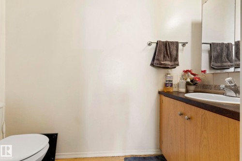12210 92 Street, Edmonton, AB - Indoor Photo Showing Bathroom