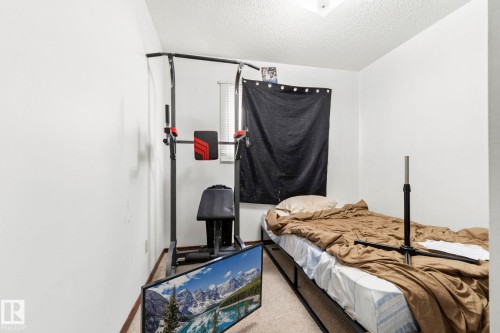 12210 92 Street, Edmonton, AB - Indoor Photo Showing Bedroom