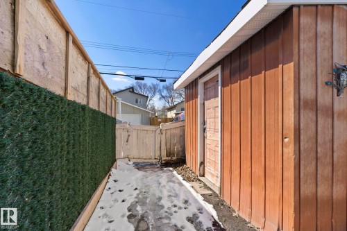 12210 92 Street, Edmonton, AB - Outdoor