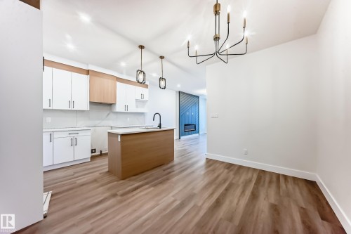 100 Elliott Wynd, Fort Saskatchewan, AB - Indoor Photo Showing Kitchen