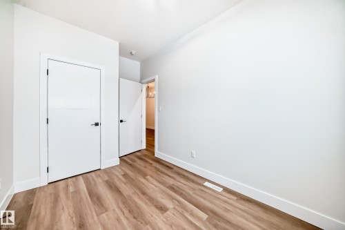 100 Elliott Wynd, Fort Saskatchewan, AB - Indoor Photo Showing Other Room