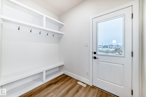 100 Elliott Wynd, Fort Saskatchewan, AB - Indoor Photo Showing Other Room