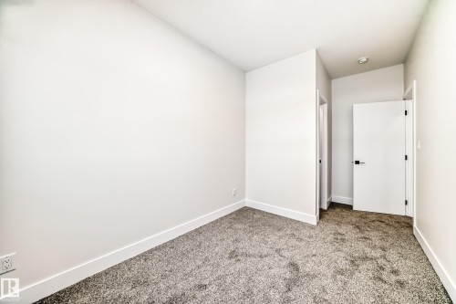 100 Elliott Wynd, Fort Saskatchewan, AB - Indoor Photo Showing Other Room