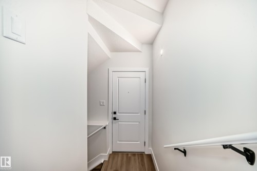 100 Elliott Wynd, Fort Saskatchewan, AB - Indoor Photo Showing Other Room