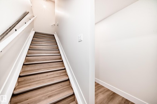 100 Elliott Wynd, Fort Saskatchewan, AB - Indoor Photo Showing Other Room