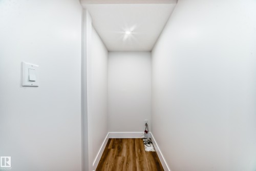 100 Elliott Wynd, Fort Saskatchewan, AB - Indoor Photo Showing Other Room