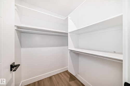 100 Elliott Wynd, Fort Saskatchewan, AB - Indoor With Storage