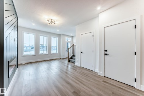 100 Elliott Wynd, Fort Saskatchewan, AB - Indoor Photo Showing Other Room