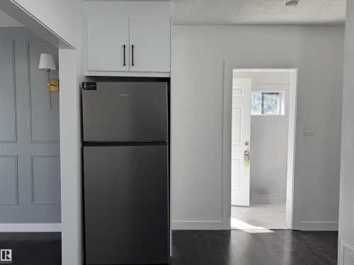 12948 116 Street, Edmonton, AB - Indoor