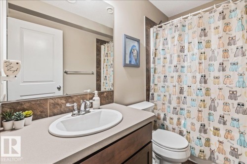 2108 77 Street, Edmonton, AB - Indoor Photo Showing Other Room