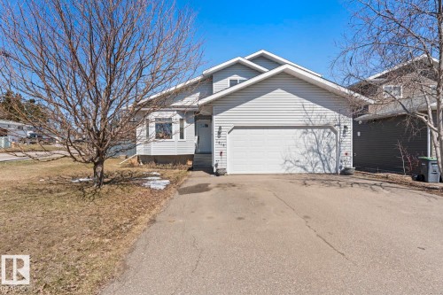 1414 7 Avenue  Cold Lake, AB T9M 1B4